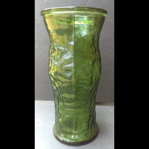 Vintage E.O Brody Co. Green Crinkle Texture Glass Vase 9-3/4" Tall - Picture 2 of 9